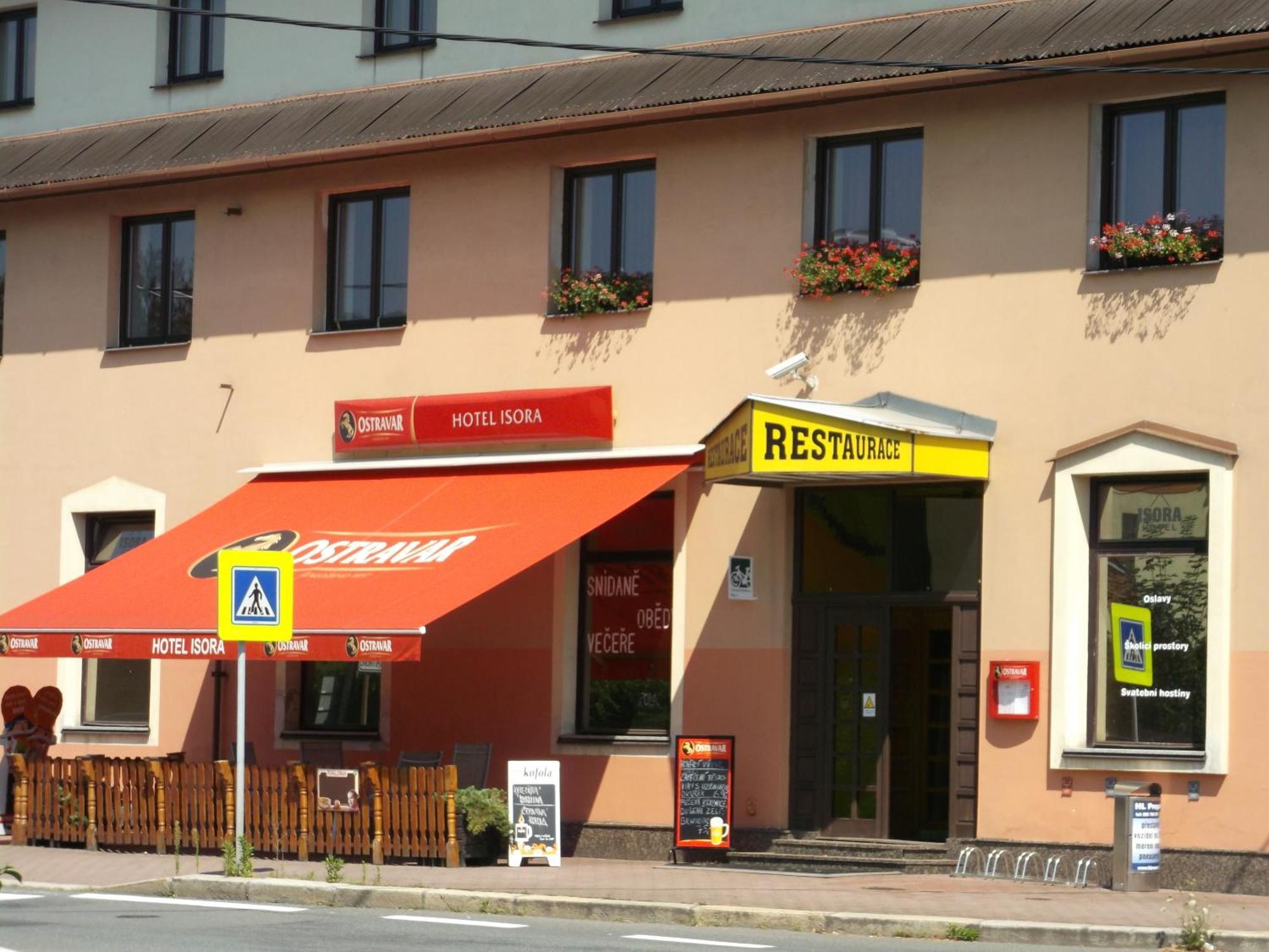 Hotel Isora Ostrava Extérieur photo