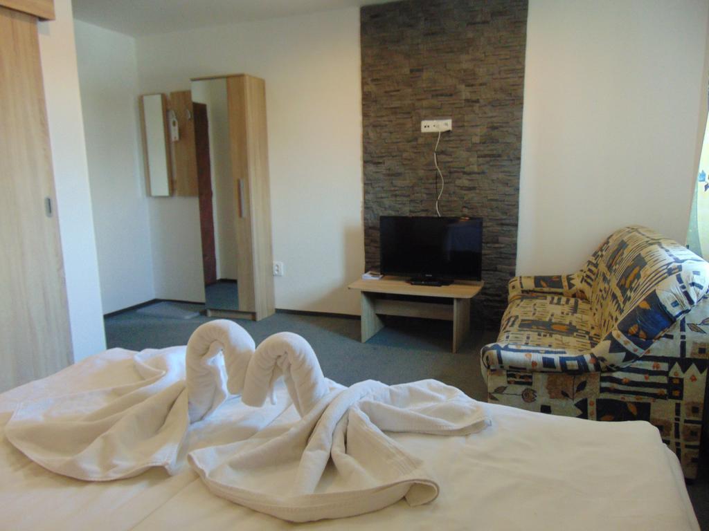 Hotel Isora Ostrava Extérieur photo