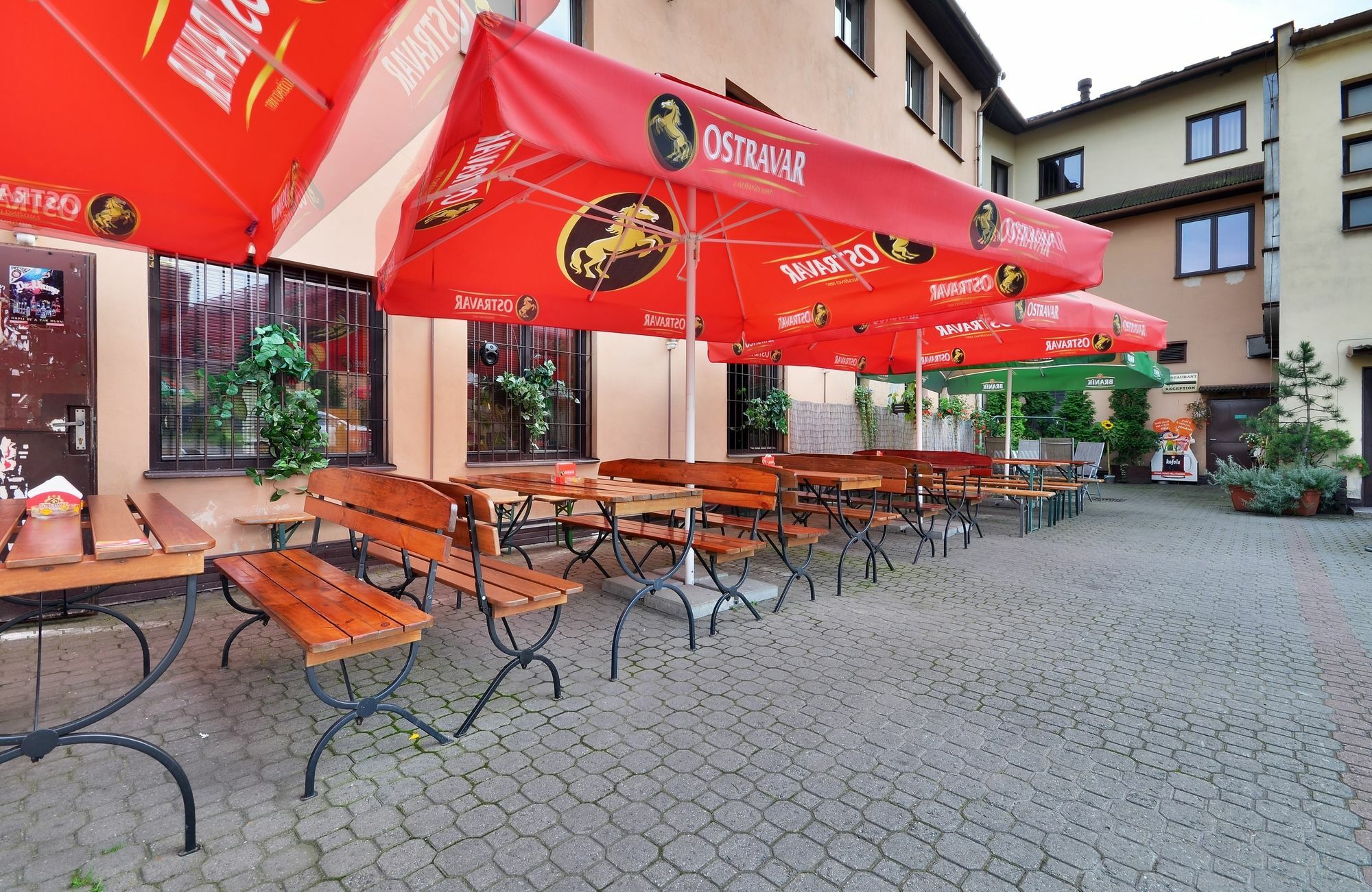 Hotel Isora Ostrava Extérieur photo