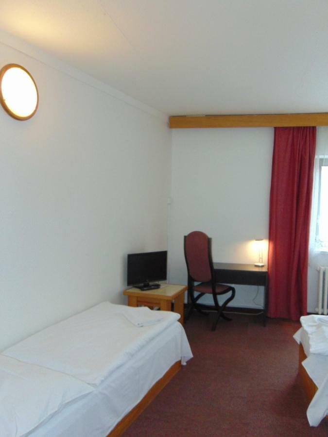 Hotel Isora Ostrava Extérieur photo